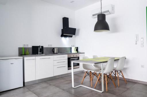 Hermes Apartments Athene Buitenkant foto